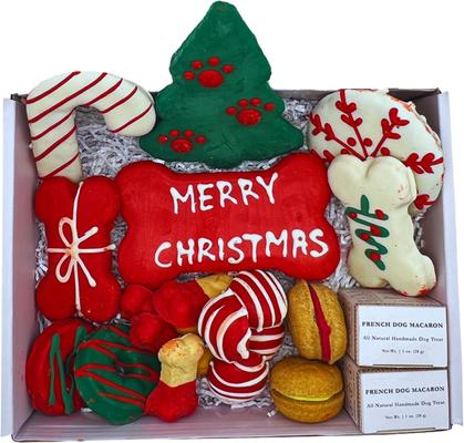 Show full view: Bonne et Filou Christmas Gift Box Dog Treats slide 3 of 10