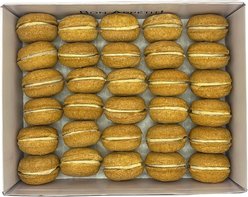 Bonne et Filou Handmade Creme Brulee Human-Grade Macaron Dog Treats, 40 count
