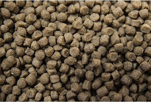 Show full view: Buckeye Nutrition Ultimate Finish 25 High-Fat Weight Gain Pellets Horse Supplement, 40-lb bag slide 3 of 5