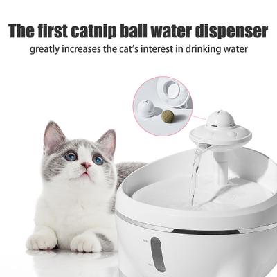 Show full view: Bueteka Spaceship Ultra-Quiet Non-Skid Dog & Cat Water Fountain, 54.1-oz slide 2 of 10