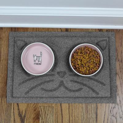 Show full view: Bungalow Flooring WaterHog Kitty Face Cat Placemat, 12x18-in, Medium Gray slide 4 of 6