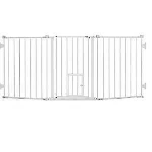 Carlson Pet Products Flexi Walk-Thru Dog Gate with Pet Door, 30-in