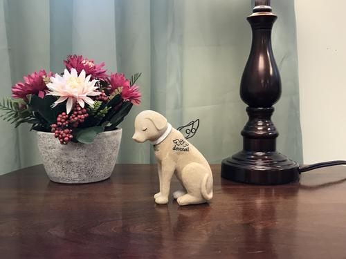 Show full view: Carson Industries Faithful Angels Dog Statue slide 3 of 5