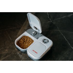 Cat Mate C200 2-Bowl Automatic Dog & Cat Feeder, 4-cup