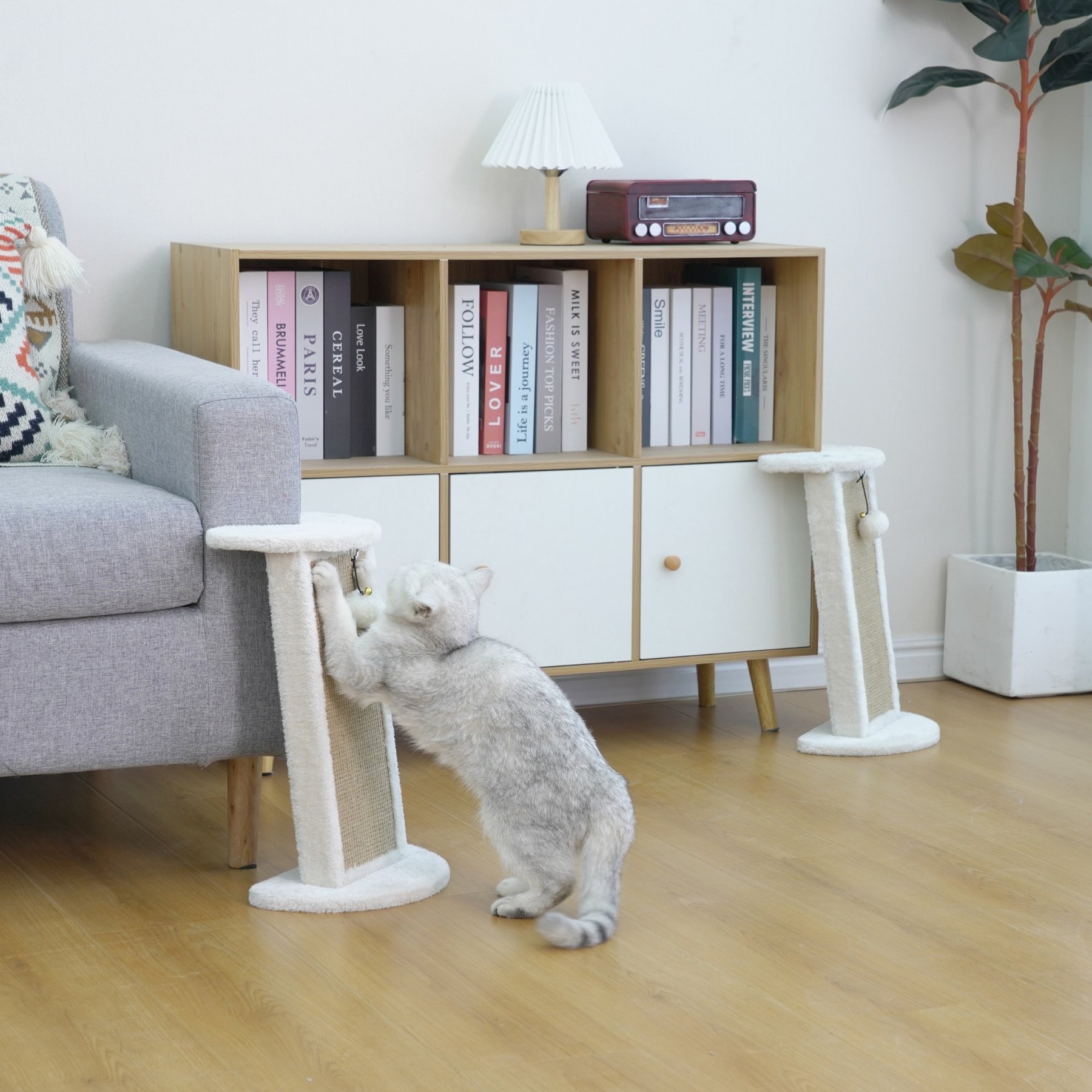 Catry Sofa Corner Protector 17-in Polyester with Cher Cat Scratching Pad, White, 2 count