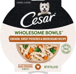 Cesar Wholesome Bowls Chicken, Sweet Potato & Green Beans Recipe Small Breed Adult Wet Dog Food, 3-oz tray, case of 10