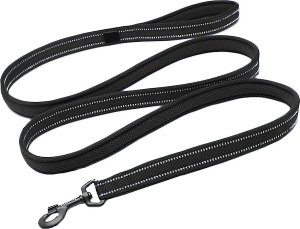 Show full view: Chai's Choice Premium Outdoor Adventure Padded 3M Polyester Reflective Dog Leash, Black, 6.5-ft long, 1-in wide slide 2 of 6