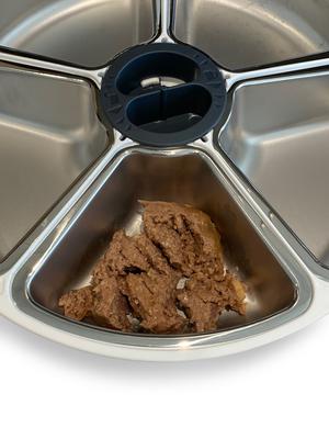 Show full view: Closer Pets Five-Meal Bowl with Stainless Steel Inserts for C500 Automatic Cat Feeders Cat Bowl, Small slide 4 of 7