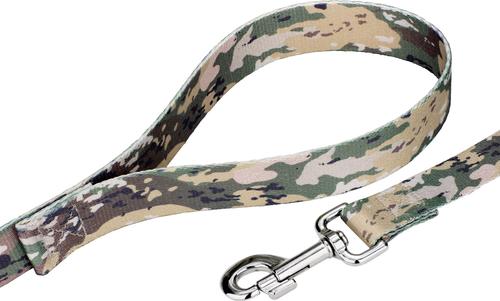 Show full view: Country Brook Petz Mountain Viper Camo Dog Leash, Green, Large: 6-ft long, 1-in wide slide 2 of 3