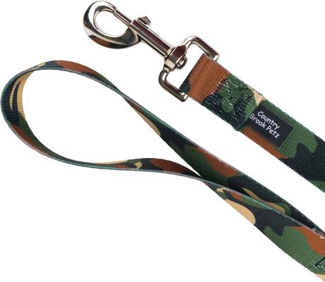 Show full view: Country Brook Petz Woodland Camo Leash, Green, Large: 4-ft long, 1-in wide slide 5 of 6