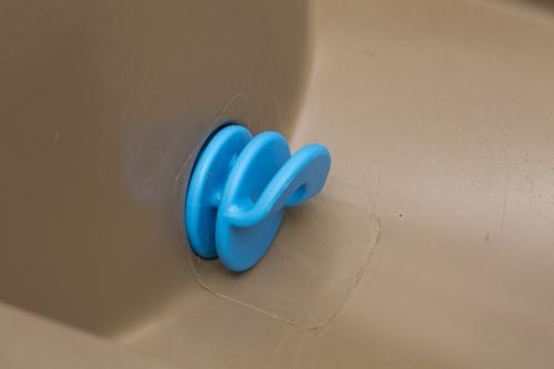 Show full view: Dakota 283 Dash Dakota Guard Antimicrobial Dog Watering System, Orange, 5-gal slide 8 of 8