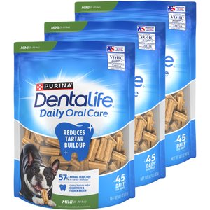 DentaLife Daily Oral Care Chicken Flavor Mini Dental Dog Treats, 135 count