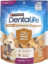 DentaLife Plus Immune Support Chicken, Apple & Blueberry Flavor Small/Medium Dental Dog Treats, 19 count (original)