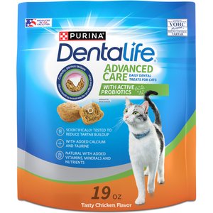 DentaLife Tasty Chicken Flavor Dental Cat Treats, 19-oz bag
