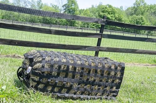 Show full view: Derby Originals Paris Tack Ultimate 4-Sided Slow Feed Horse Hay Bale Bag, X-Large, Red slide 3 of 4