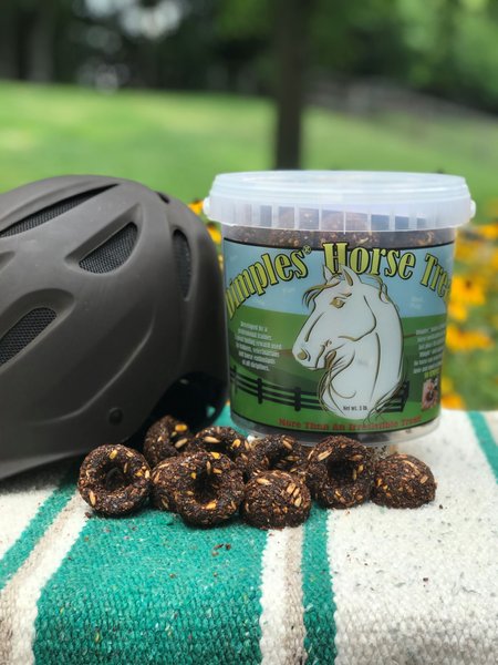 Show full view: Dimples Horse Treats Molasses Horse Treats, 3-lb slide 9 of 10