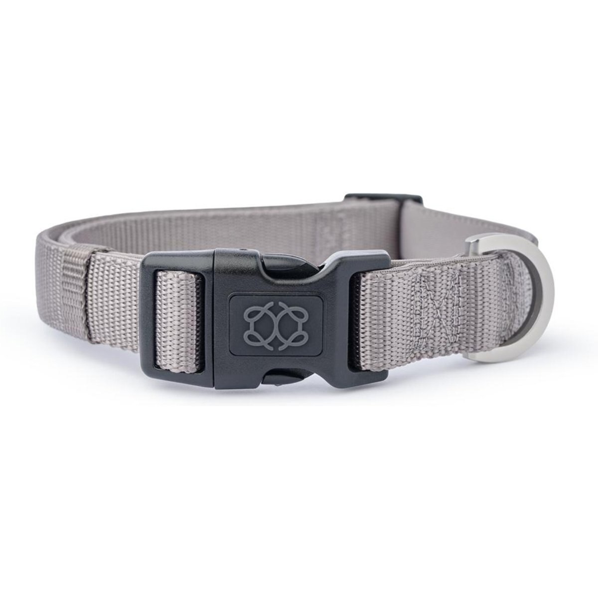 DOGISTRY Adjustable City Dog Collar, Steel, X-Small: 9 to 11-in neck, 5/8-in wide