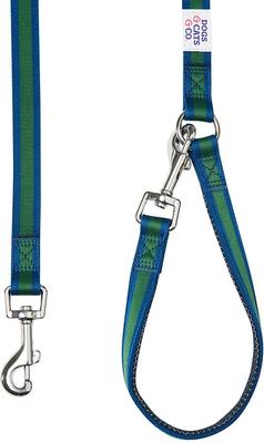 Show full view: Dogs & Cats & Co. Multi-Functional with Duo Closure Polyester Dog Leash, Navy/Green, Medium: 5-ft long, 3/4-in wide slide 4 of 6