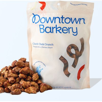 Downtown Pet Supply Downtown Pet Supply Barkery Chicken Hearts Grain-Free Adult Freeze-Dried Dog & Cat Treats, 1-lb bag