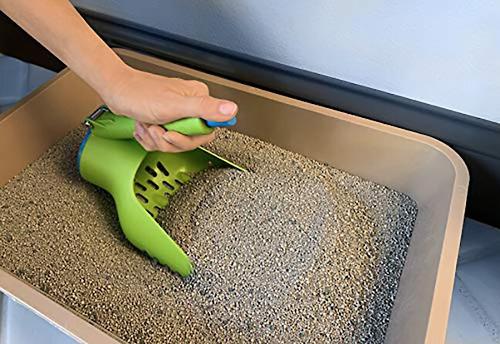 Show full view: Duke-N-Boots Easy-Release Cat Litter Scoop, Green slide 3 of 6