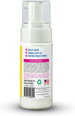 Show full view: Earthbath Hypo-Allergenic Grooming Foam for Cats, 4-fl oz bottle slide 8 of 11