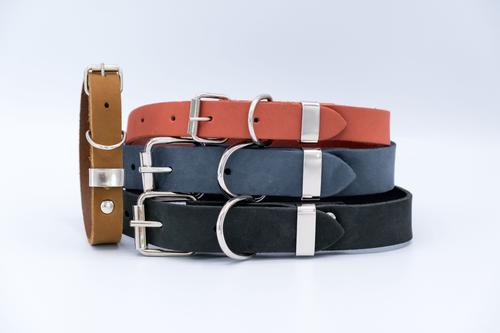 Show full view: Euro-Dog Zen Style Leather Dog Collar, Coral Reef, Medium slide 6 of 8