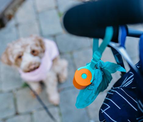 Show full view: EYS Dog Poop Bag Dispenser & Flashlight slide 4 of 7