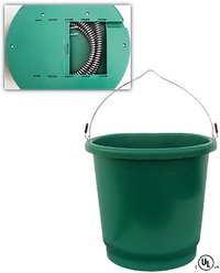 Farm Innovators Heated Flat-Back Bucket, 3-gal