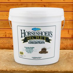 Farnam Horseshoer's Secret Pelleted Hoof Supplement Concentrate, Promotes Healthy Hoof Growth in Horses 11.25-lbs.