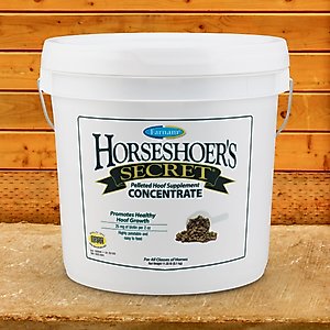 Farnam Horseshoer's Secret Pelleted Hoof Supplement Concentrate, Promotes Healthy Hoof Growth in Horses