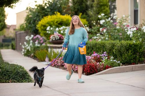 Show full view: Finley's Wheat-Free Peanut Butter & Banana Crunchy Biscuit Dog Treats, 12-oz bag slide 9 of 10