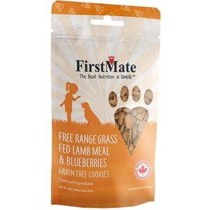 Firstmate Free Range Grass Fed Lamb & Blueberries Dog Treats, 8-oz bag