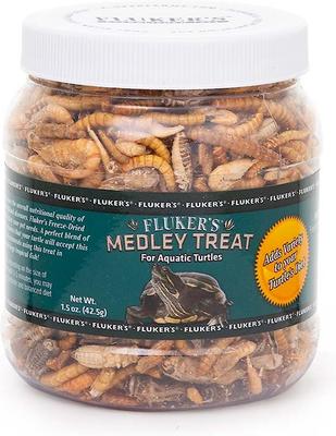Show full view: Fluker's 5 Star Medley Freeze-Dried Aquatic Turtle Treats, 1.5-oz jar slide 3 of 6