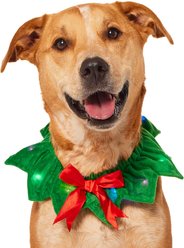 Frisco Light Up Christmas Wreath Dog & Cat Collar, Medium/Large slide 1 of 7