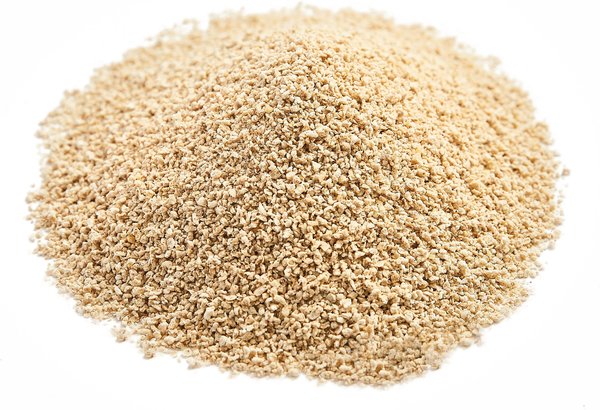 Show full view: Frisco Natural Unscented Clumping Grass Cat Litter, 20-lb bag slide 4 of 9