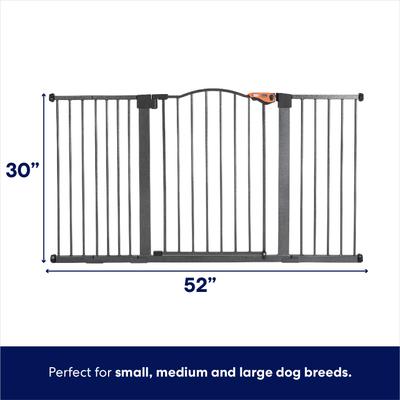Show full view: Frisco Outdoor Steel Arch Extra Wide Auto-Close Dog Gate, Black, 30-in slide 2 of 7