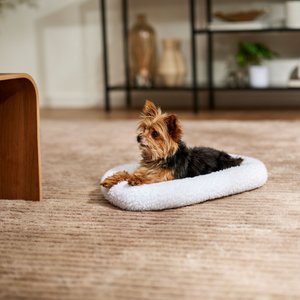 Frisco Quilted Dog Crate Mat, Ivory, 18-in