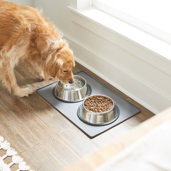 Show full view: Frisco Silicone Dog & Cat Food Mat, Gray, Medium slide 3 of 7