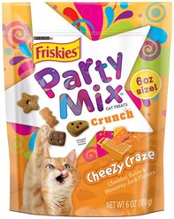Friskies Party Mix Cheezy Craze Crunch Flavor Crunchy Cat Treats, 6-oz bag
