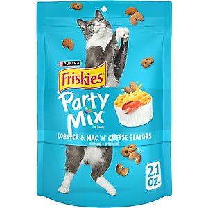 Friskies Party Mix Lobster & Mac 'N' Cheese Flavors Crunchy Cat Treats, 2.1-oz bag