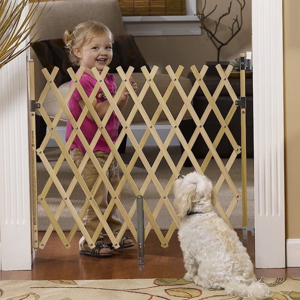 GMI Keepsafe Wooden Expanding Pet Gate