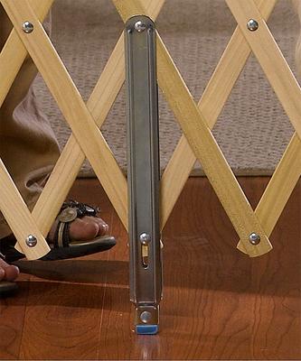 Show full view: GMI Keepsafe Wooden Expanding Pet Gate, 5-ft wide slide 5 of 10