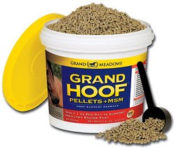 Grand Meadows Grand Hoof Pellets + MSM Hoof Support Formula Horse Supplement, 20-lb tub