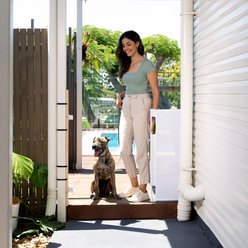 Hakuna Pets Polyester Paw Proof Retractable, 3-Way-Locking Dog & Cat Gate, 71-in, White