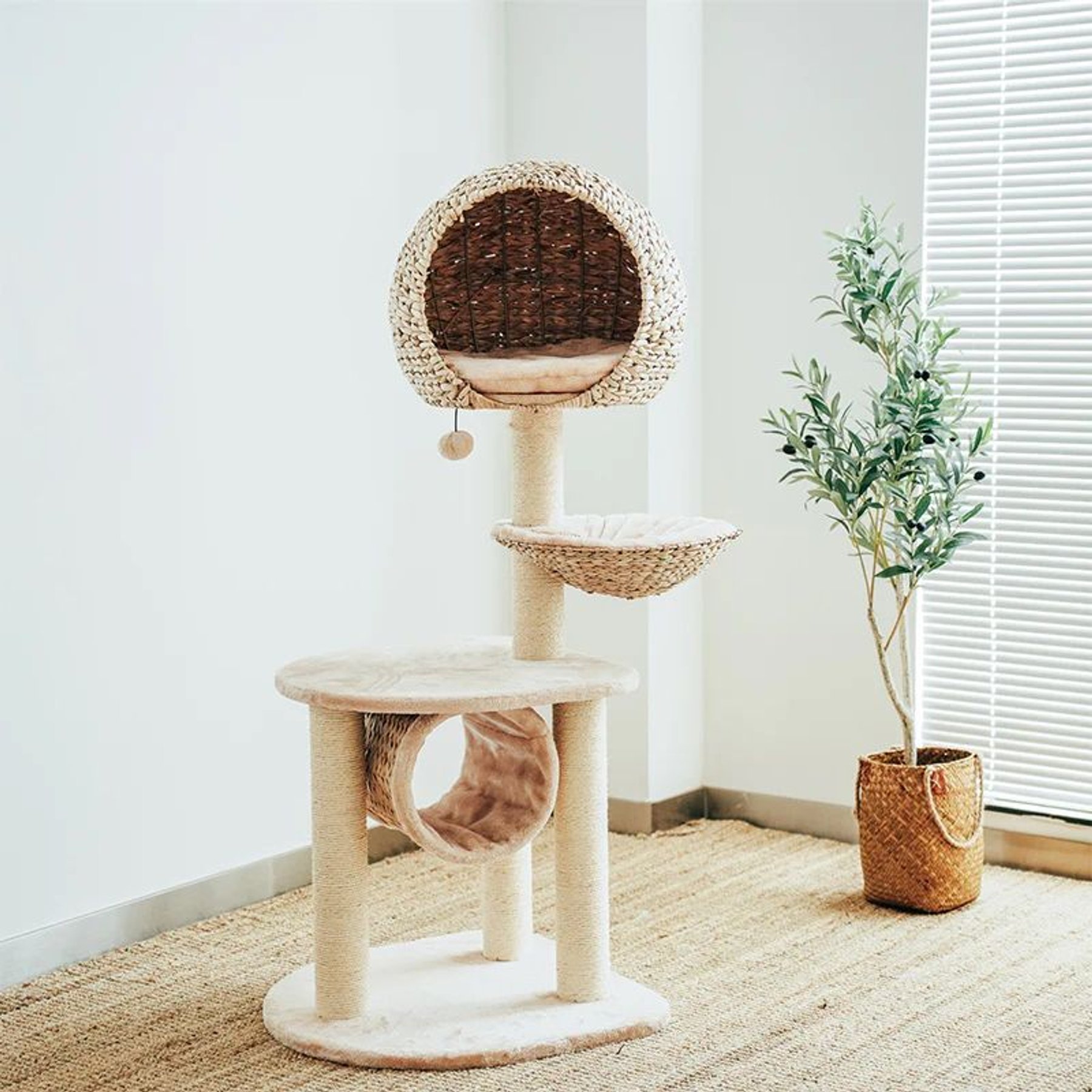 Happy & Polly Bird Nest 51.2-in Rattan Cat Tree, Beige