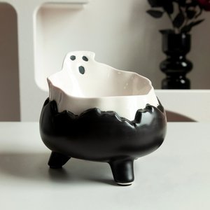 Happy & Polly Spooky Eleveated Cat Bowl, Black, 1-cup