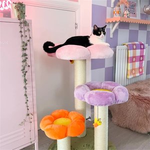 Happy & Polly Three Flower 35-in Plush Cat Tree, Large