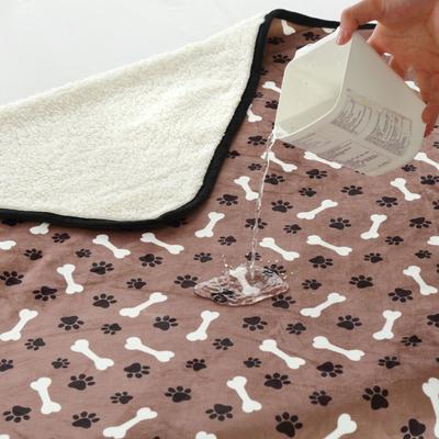 Show full view: HappyCare Textiles advanced Pets Print cozy Waterproof Cat & Dog blanket, White Bone slide 8 of 10