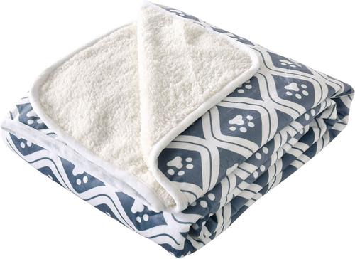 Show full view: HappyCare Textiles advanced Pets Print cozy Waterproof Cat & Dog blanket, White Paw Ogee slide 3 of 9