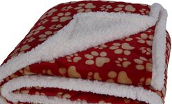 HappyCare Textiles Ultra Soft Flannel Cat & Dog Blanket, Red slide 2 of 4